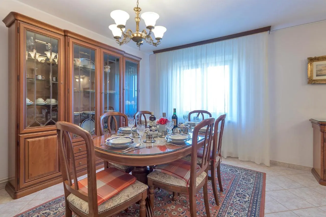 Apartment Apartmani Istra Nikolic 8 Fazana Croatia