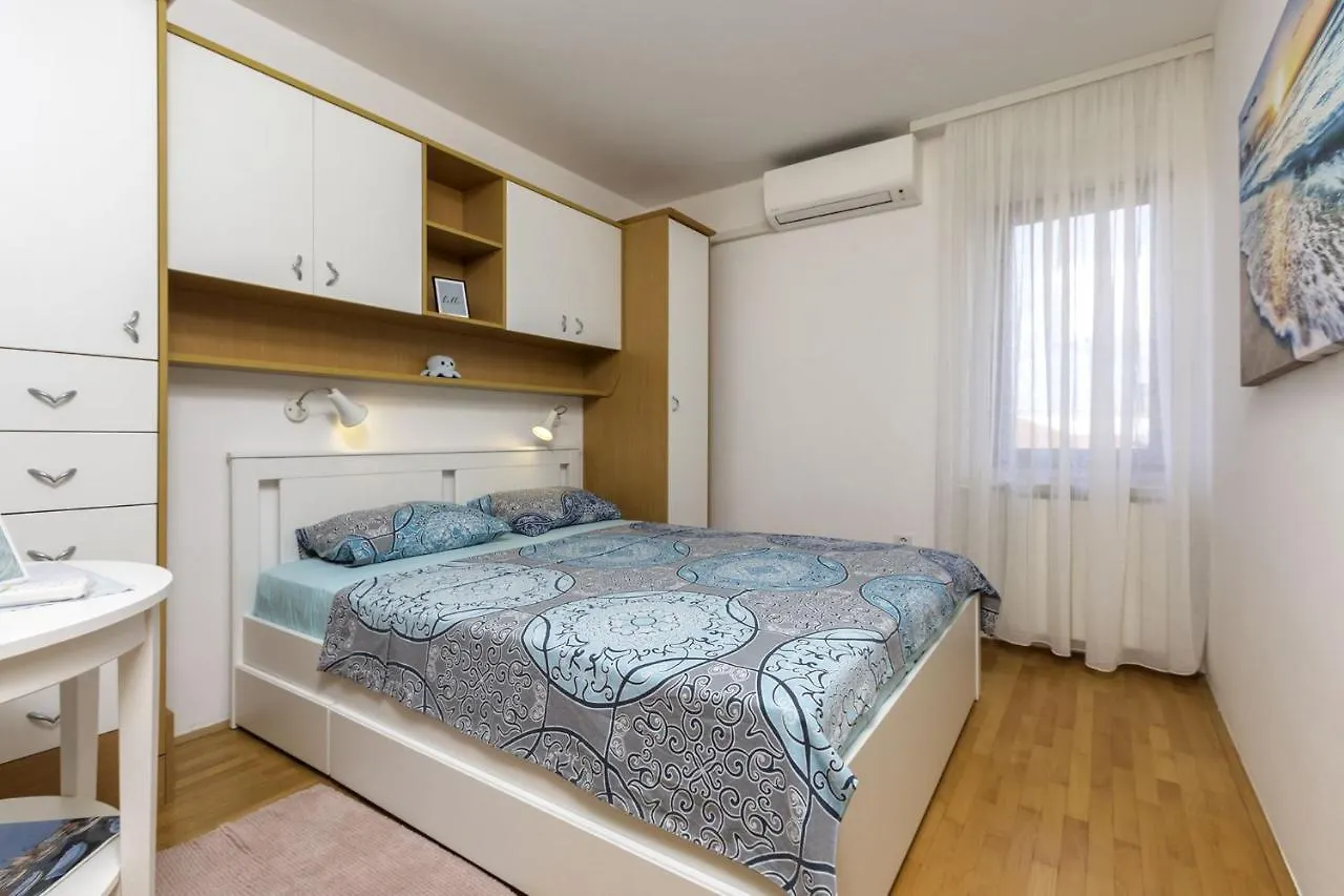 Apartmani Istra Nikolic 8 Fazana 0*,